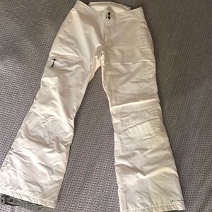 Columbia size small Ski pants. Worn once.